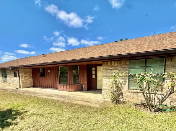 102 Tierra Vista Dr N, Kerrville, TX 78028