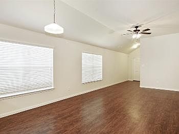 3rd image of 2611 Kiplands Way Dr