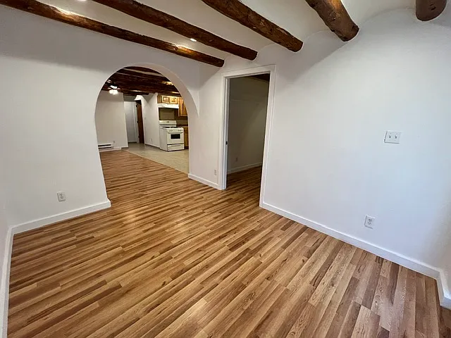 2 bed, 700 sqft, $1,475 — Photo 2