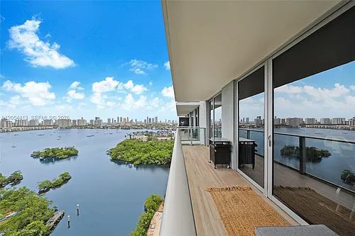 16385 Biscayne Blvd Photo 1 16385 Biscayne Blvd Photo 1
