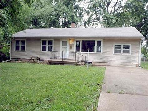 1st image of 11114 Winchester Ave