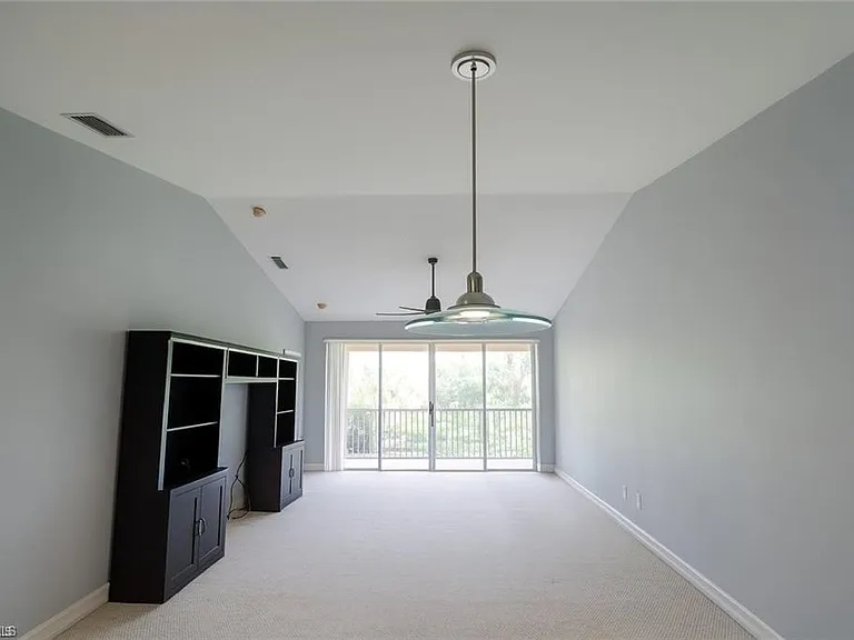 700 Luisa Ln #2 — Photo 28