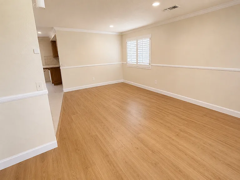 458 Fantasy St — Photo 5