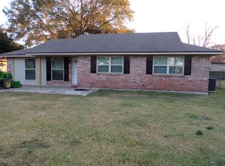 220 Gulf Rose Dr, Crowley, LA 70526