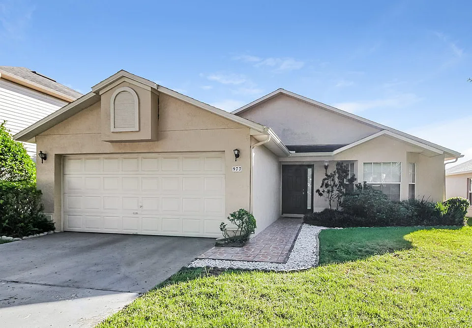 977 Eagles Forrest Dr