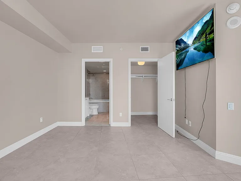 222 Karen Ave #15 — Photo 20