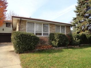 700 N Main St, Mount Prospect, IL 60056