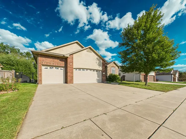 1224 N High Park Dr, Derby, KS 67037