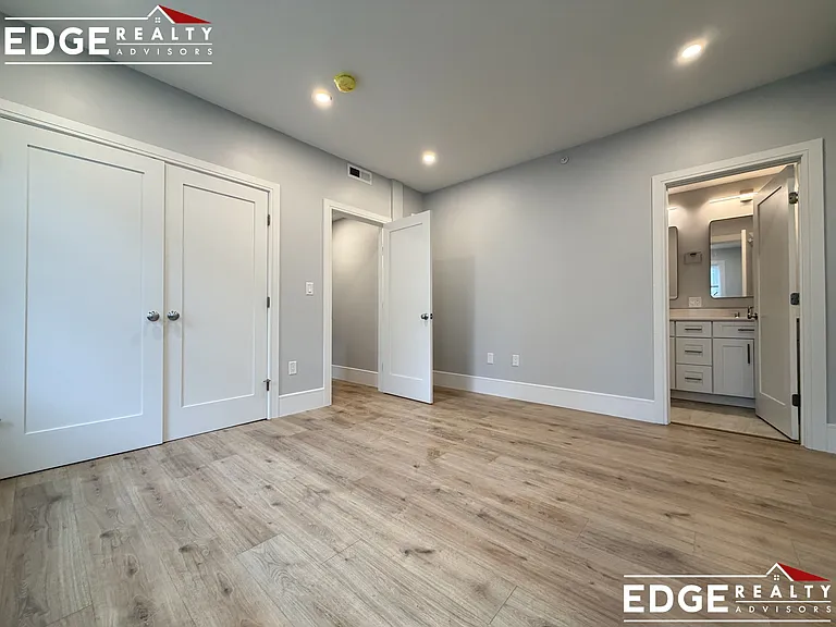 124 Kenrick St #8A — Photo 5
