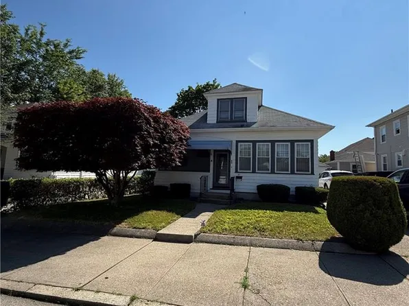 57 Waller St, Providence, RI 02908