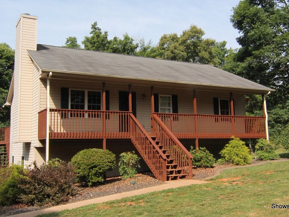 For Sale: 1237 Hales Ford RD, Moneta, Virginia 24121