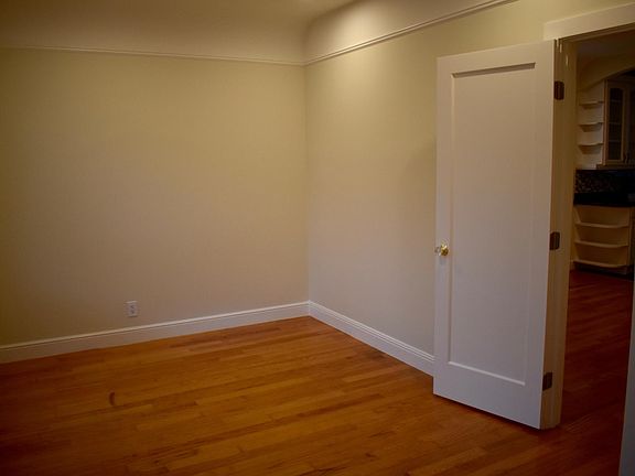 4th image of 144 Parnassus Ave