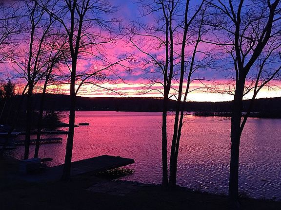 2nd image of 1073 Lakeside Dr E