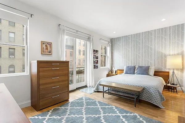 Rented by Compass | media 23