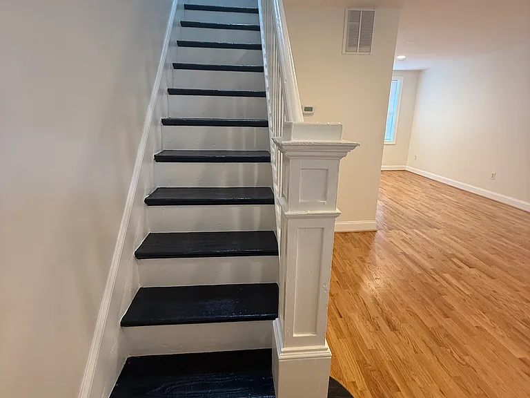 201 Willow Spring Rd — Photo 19
