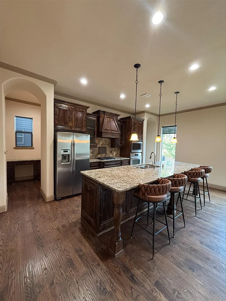 Building Photo - 3112 Pavonia Dr