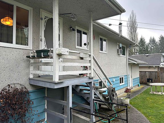 4th image of 3741 Coast Meridian Rd