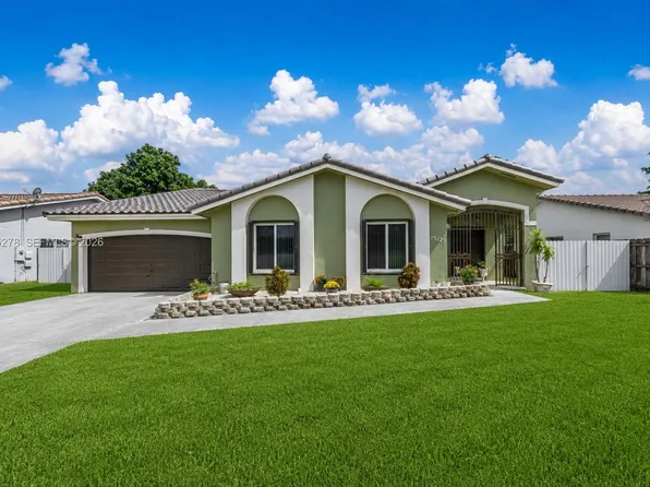 15123 SW 179th St, Miami, FL 33187