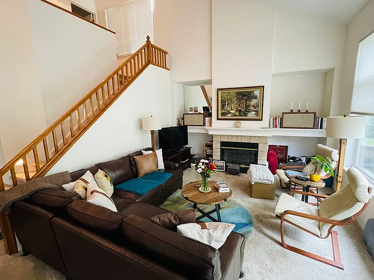 815 Spyglass Cir — Photo 2