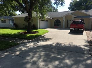 1961 Pinehurst Rd, Dunedin, FL 34698