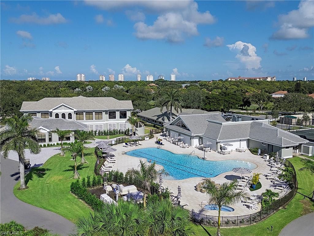 26871 Clarkston DR N #12104