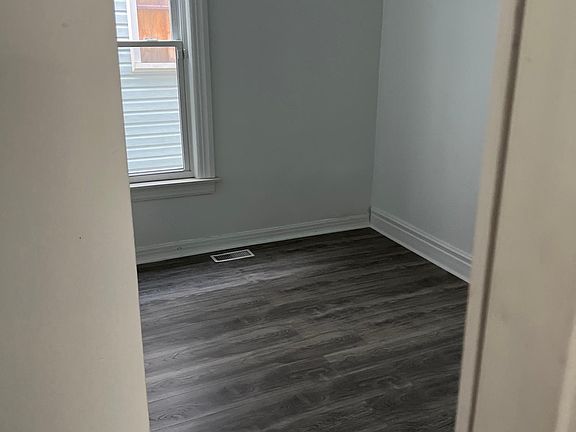 4th image of 6512 Firwood St