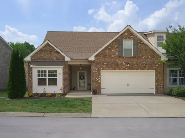107 Brook Ct, White House, TN 37188