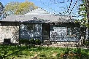1073 Crisfield Dr photo 1