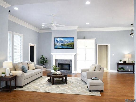 2nd image of 14356 Sommer Ln