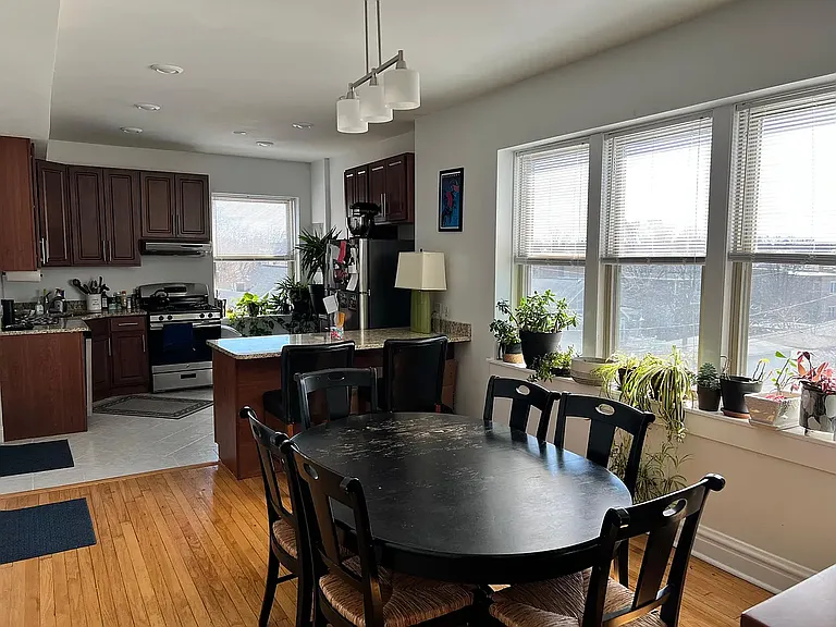 4459 N Troy St #2 — Photo 4