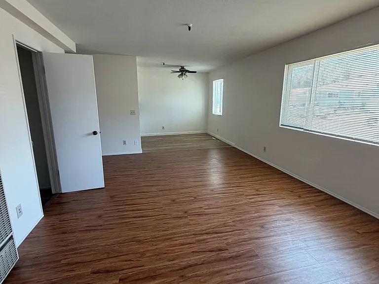 12032 Manor Dr #1 — Photo 15