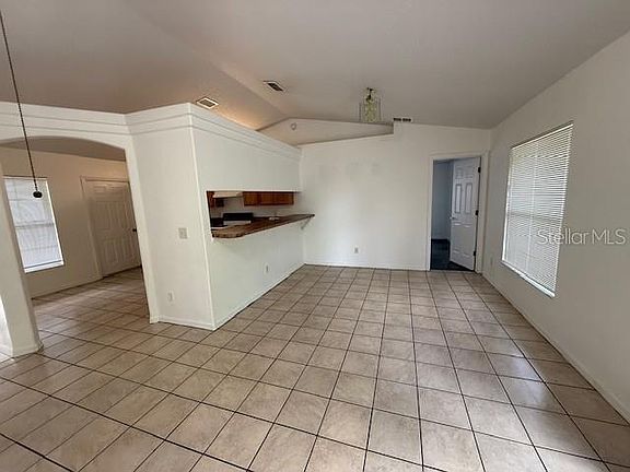 4th image of 5887 Pecan Rd