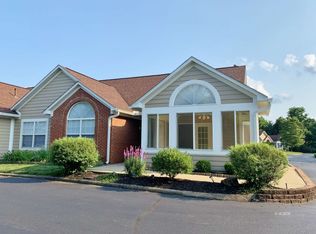 121 Wyngate Ct, The Plains, OH 45780