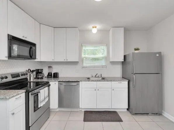 3722 Zephyr St, Houston, TX 77021