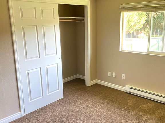 3rd image of 3315 W 1st Pl #3