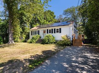 7 Anna Rd, Woburn, MA 01801
