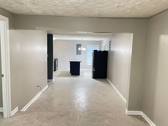 5th image of 2222 W Coil St