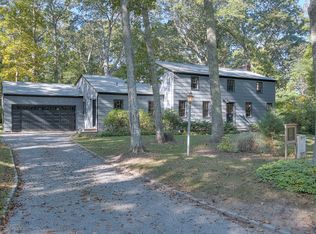 210 Robinson Ln, Peconic, NY 11958
