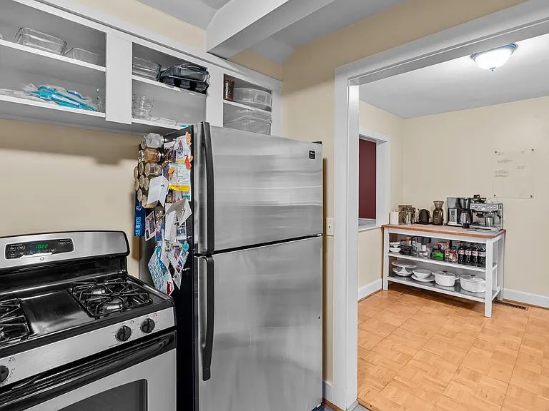 2503 Walker Ave — Photo 6
