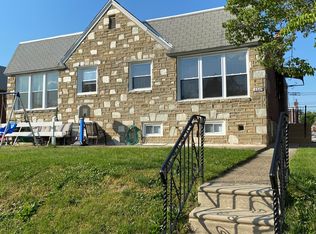 2327 Emerson St, Philadelphia, PA 19152