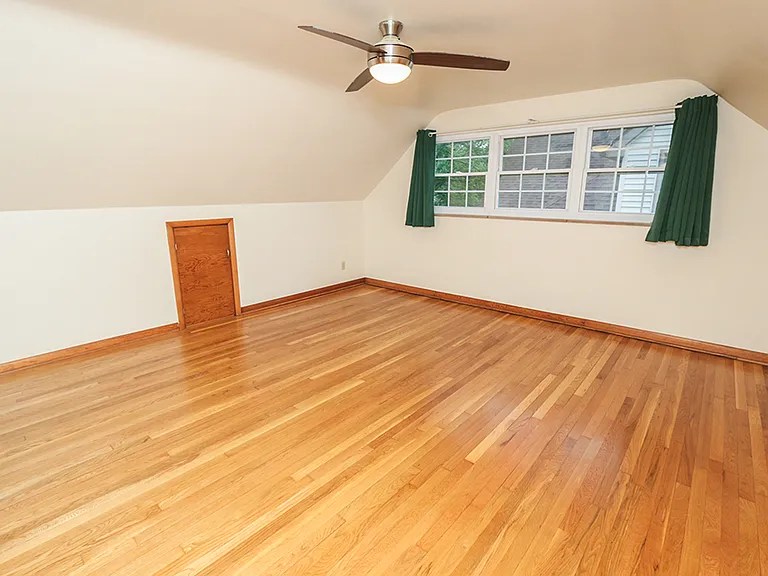 62 Edgevale Rd — Photo 32