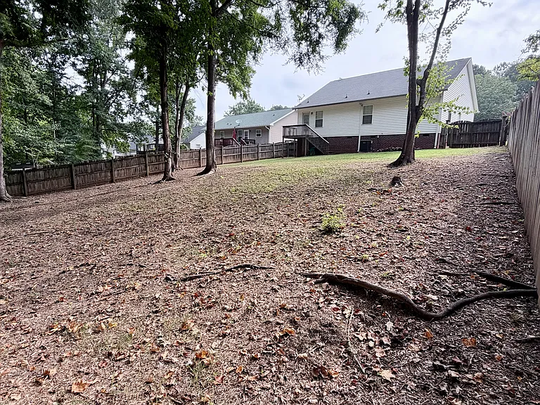 415 Caddis Creek Rd — Photo 23