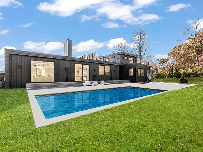 307 Montauk Hwy — Photo 4