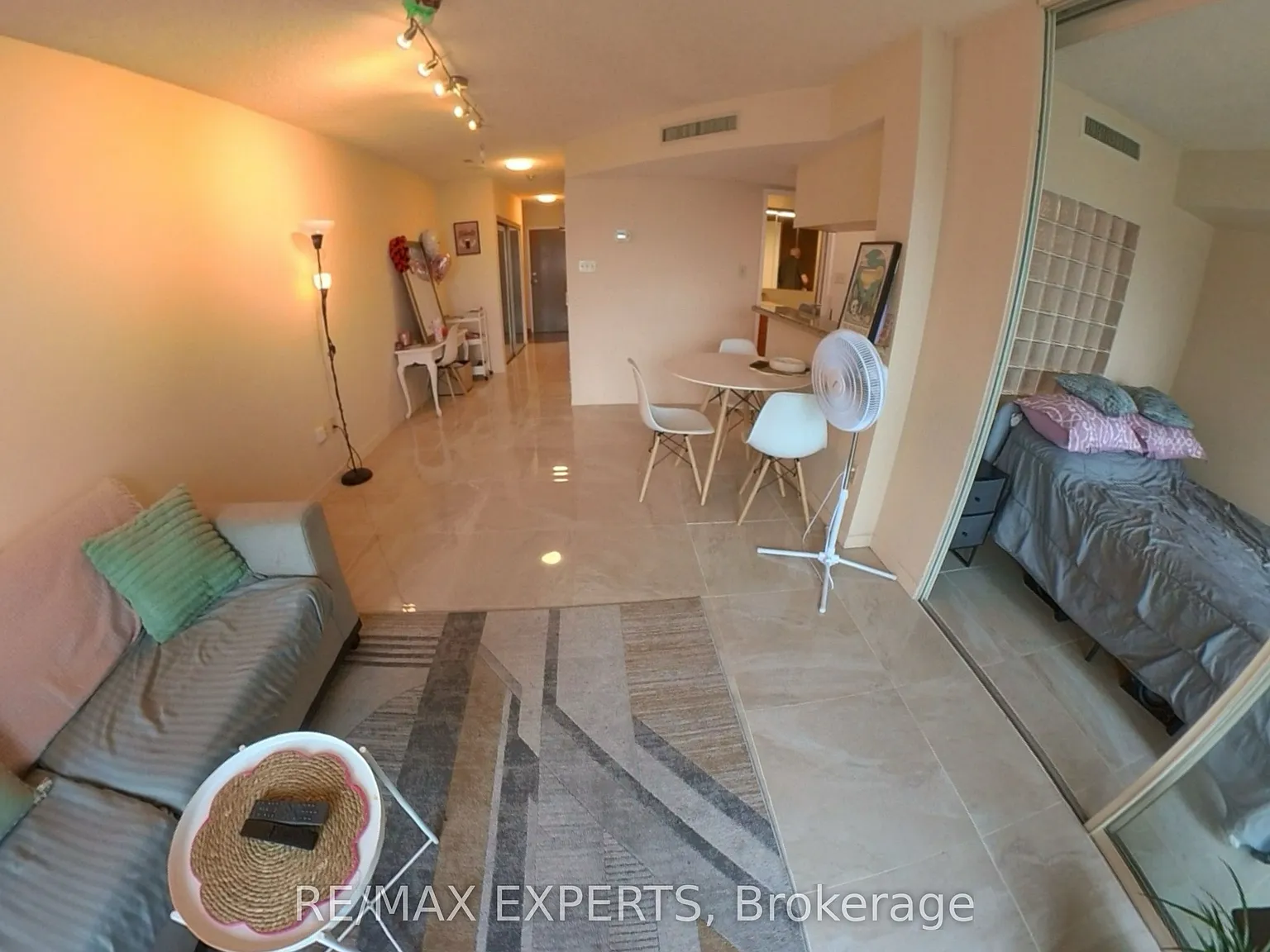 1 bed, $2,350 — Photo 4