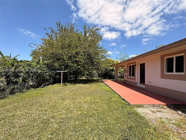 35760 SW 186th Ave — Photo 3