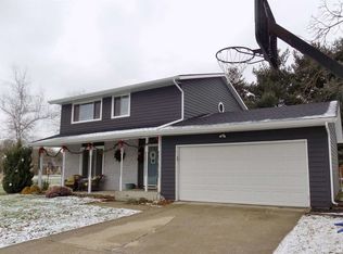 52439 Montezuma Dr, Granger, IN