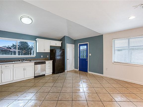 2nd image of 316 Fawn Dr