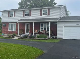 6526 Nash Rd, North Tonawanda, NY 14120