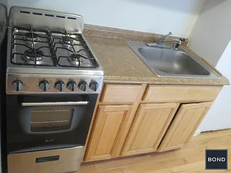 Rented by Bond New York