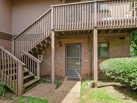 3rd image of 216 Dixie Dr APT D7